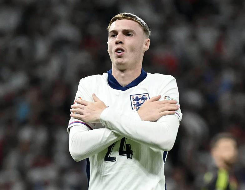 乔-科尔：英格兰世界杯26人名单里，必须给帕尔默留一个位置